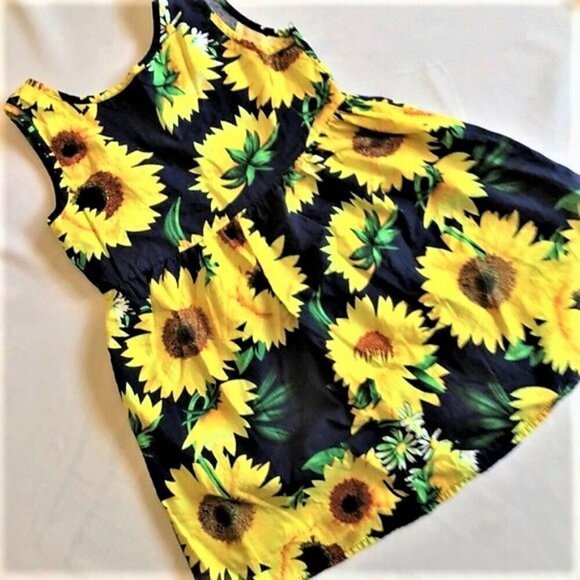 NEW SUNFLOWER SUNDRESS HOLIDAY - Picture 2 of 9